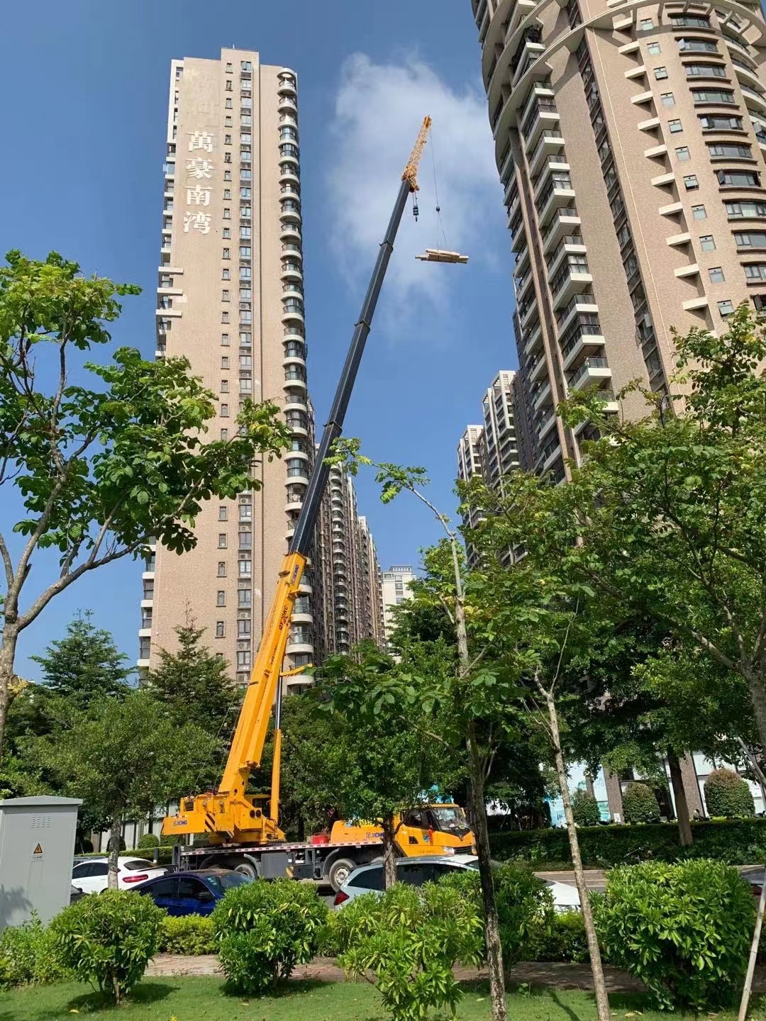 龍湖區吊車租賃的操作注意事項和維護要求-- 汕頭市金汕吊裝起重搬運有限公司