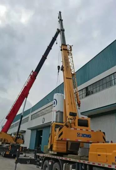 建甌吊裝公司談吊車吊裝事故原因-- 福建省建甌市鴻興吊裝服務(wù)有限公司