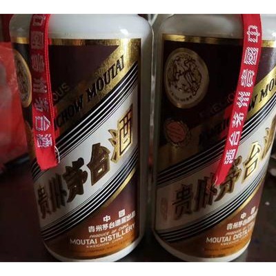 中山回收茅臺(tái)酒如何辨別散白酒是否為