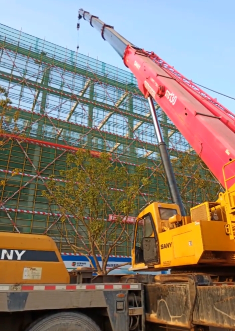 永修縣隨車吊出租的工作范圍是多大？-- 永修縣建峰吊裝吊車出租公司