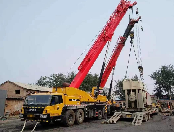 建水縣隨車吊出租有哪些完善的售后服務(wù)？-- 建水縣成偉工程經(jīng)營部