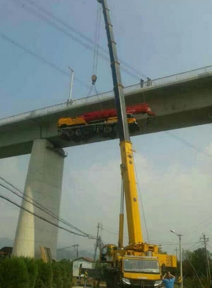 什么是影響吊車使用壽命的關(guān)鍵因素？-- 貴港偉成吊車出租公司