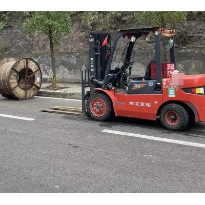 什么樣的叉車性能更適合重載作業？