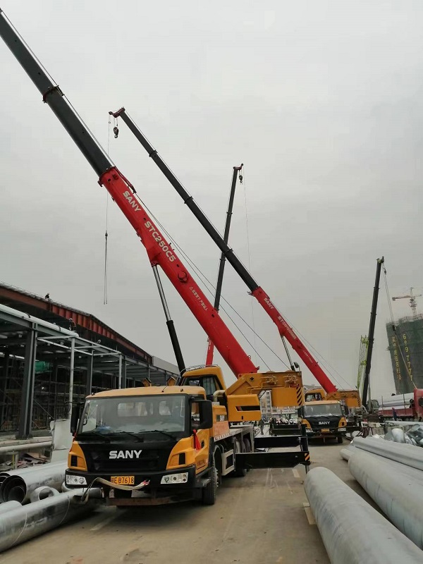 上饒吊車租賃之前這些需知道-- 上饒誠信吊車出租中心