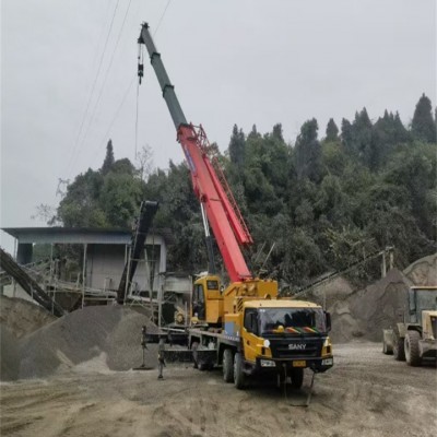 吊車租賃價格里包含了幾次的維修保養