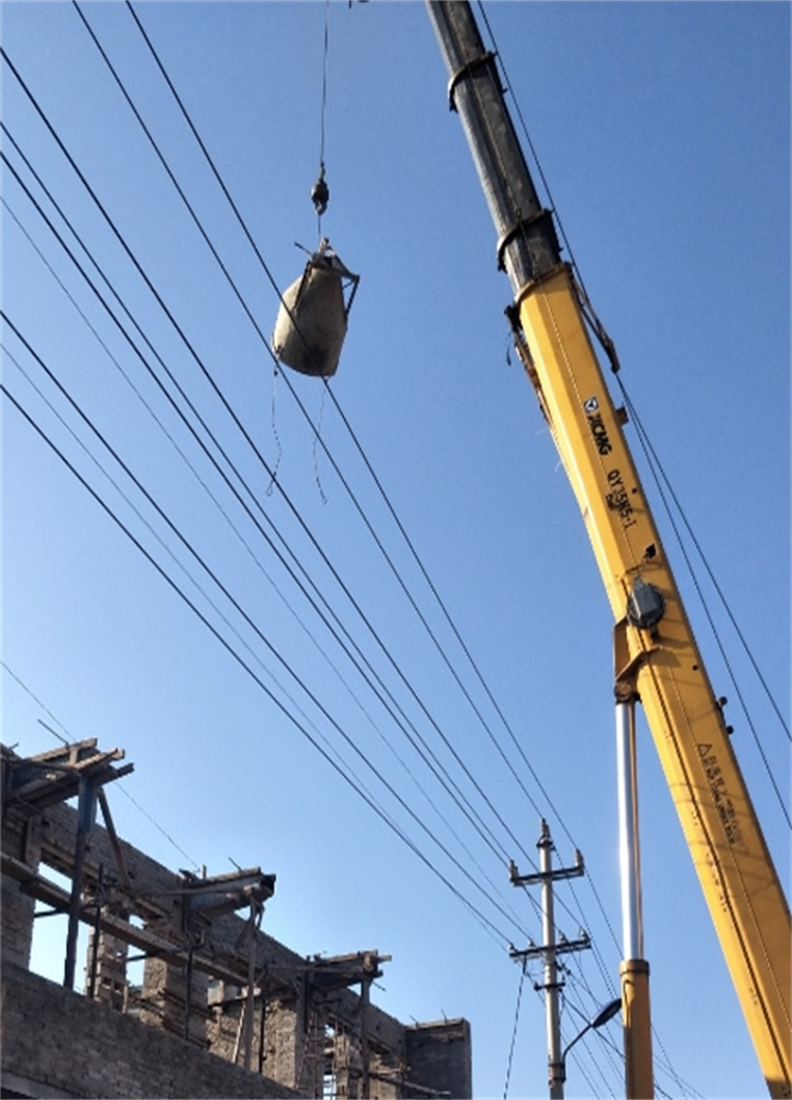 吊車出租租賃如何實現高效且安全的作業？-- 天門市誠信吊車出租服務中心